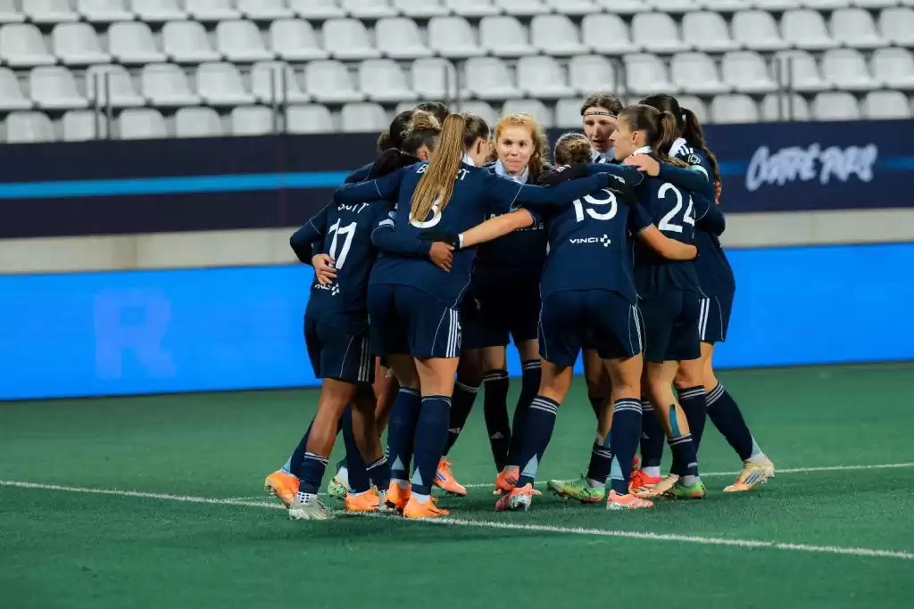 巴黎足球俱乐部——本菲卡(2-0):让·布安主场迎来一个掌控的夜晚–巴黎足球俱乐部 巴黎足球俱乐部——本菲卡(2-0):让·布安主场迎来一个掌控的夜晚–巴黎足球俱乐部