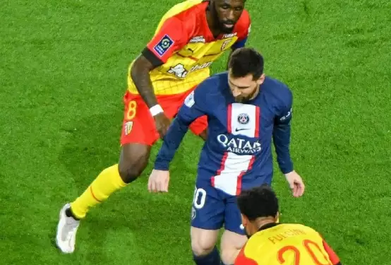 暗流与挑战：升班马巴黎FC的法甲生存现实